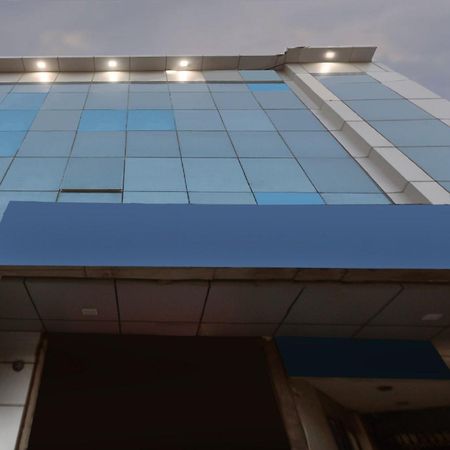 Collection O 4265 Hotel Greenpark Jamshedpur Exterior foto