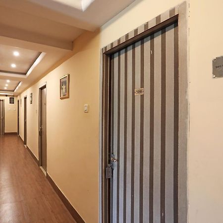 Collection O 4265 Hotel Greenpark Jamshedpur Exterior foto